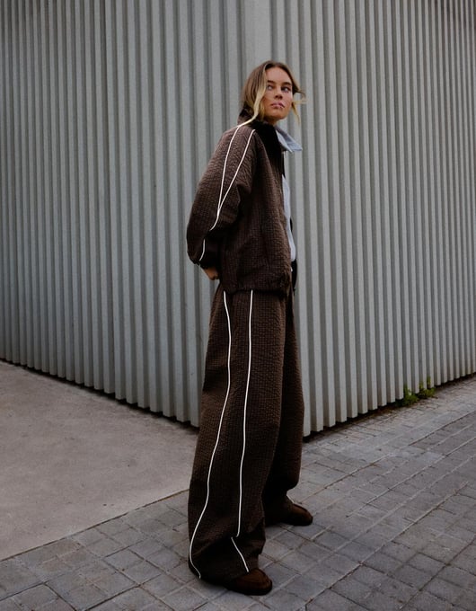Set aus Jacke und Hose gerippt