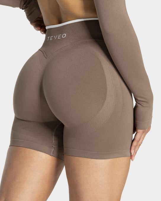 Contrastline Sculpt Scrunch Shorts