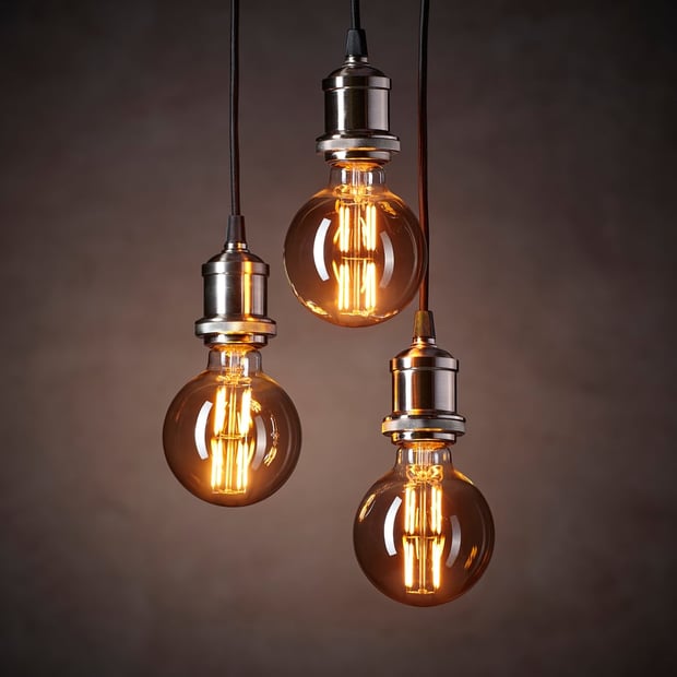 IKEA MOLNART LED-Leuchtmittel E27 150 lm