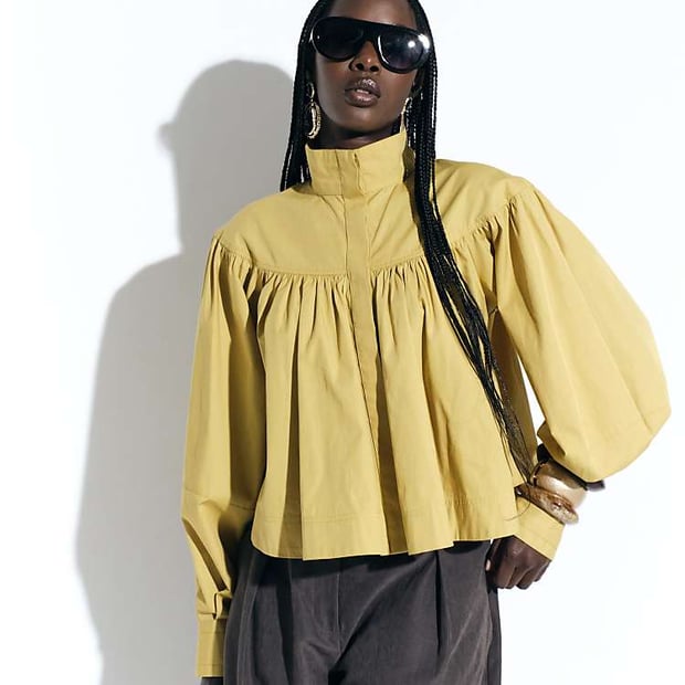 ASOS DESIGN – Voluminöse Cropped-Hemdjacke in Gelb mit Reißverschluss