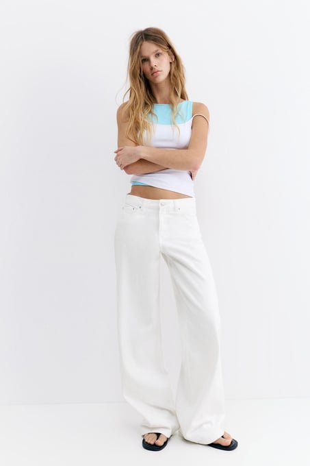 Pull&Bear – Baggy-Jeans in Weiß mit mittelhohem Bund