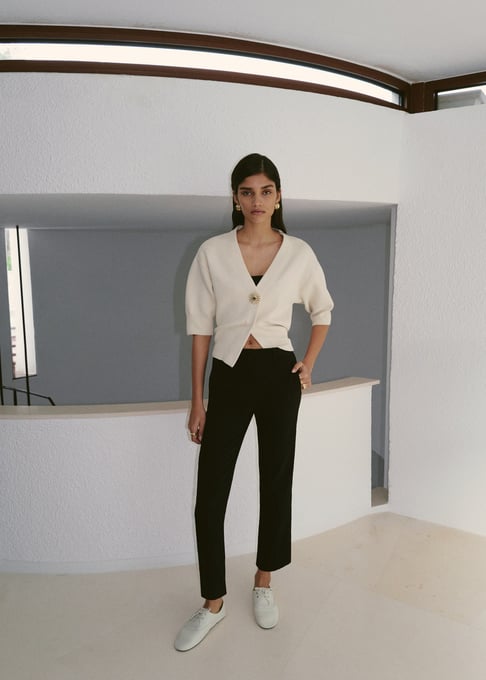 Strickcardigan mit Schmuckknopf