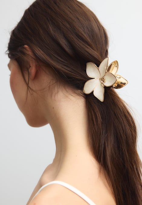 Stradivarius 3er-Set Haarklammern mit Blumen