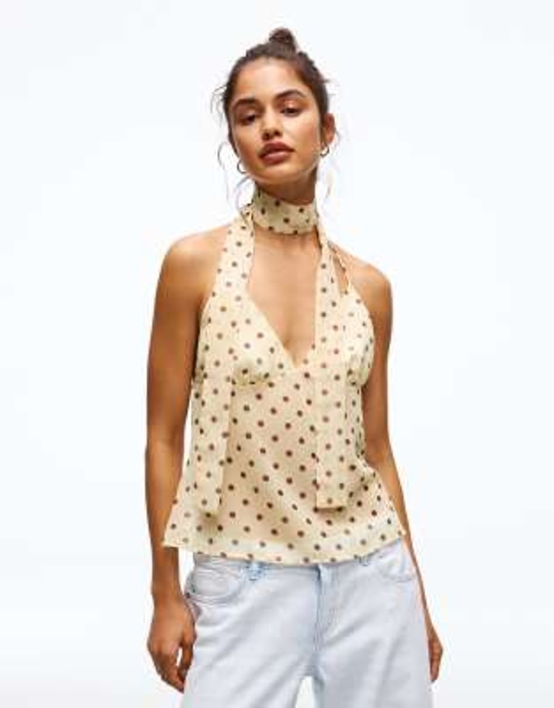 Bershka – Oberteil in Gelb mit Polka Dots und Trägern mit Schaldesign