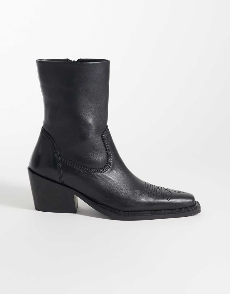 ASOS DESIGN – Ace – Hochwertige Ankle-Boots im Western-Stil aus Leder in Schwarz