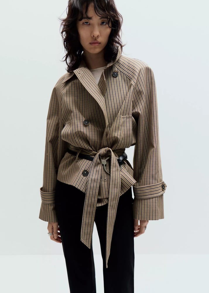 Mango Kurzer Trenchcoat mit Karomuster und Gürtel