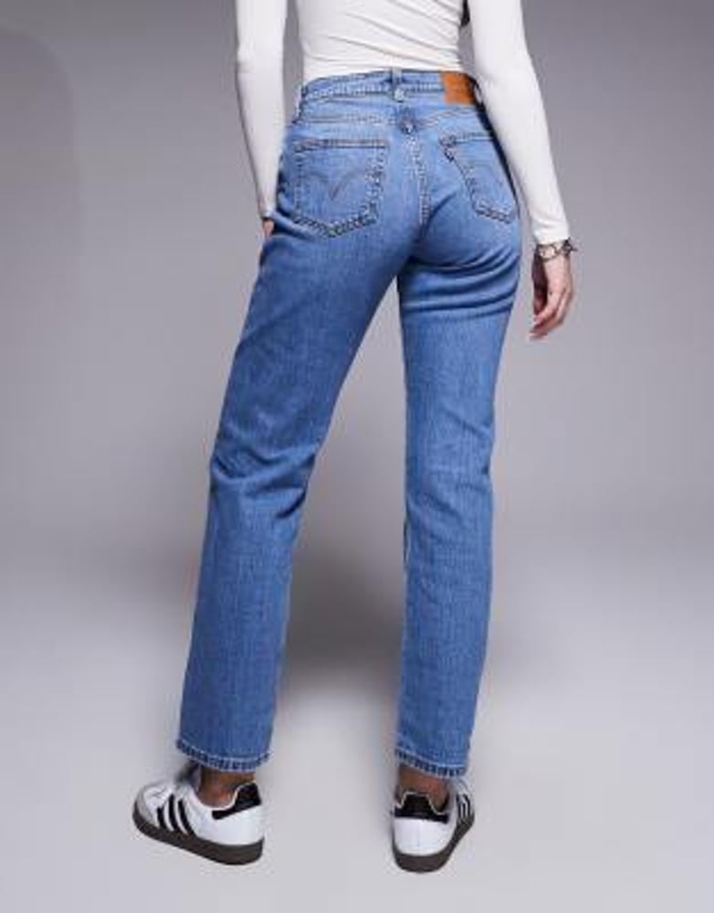 Levi’s – 501 Hourglass – Straight Jeans in mittelblauer Waschung