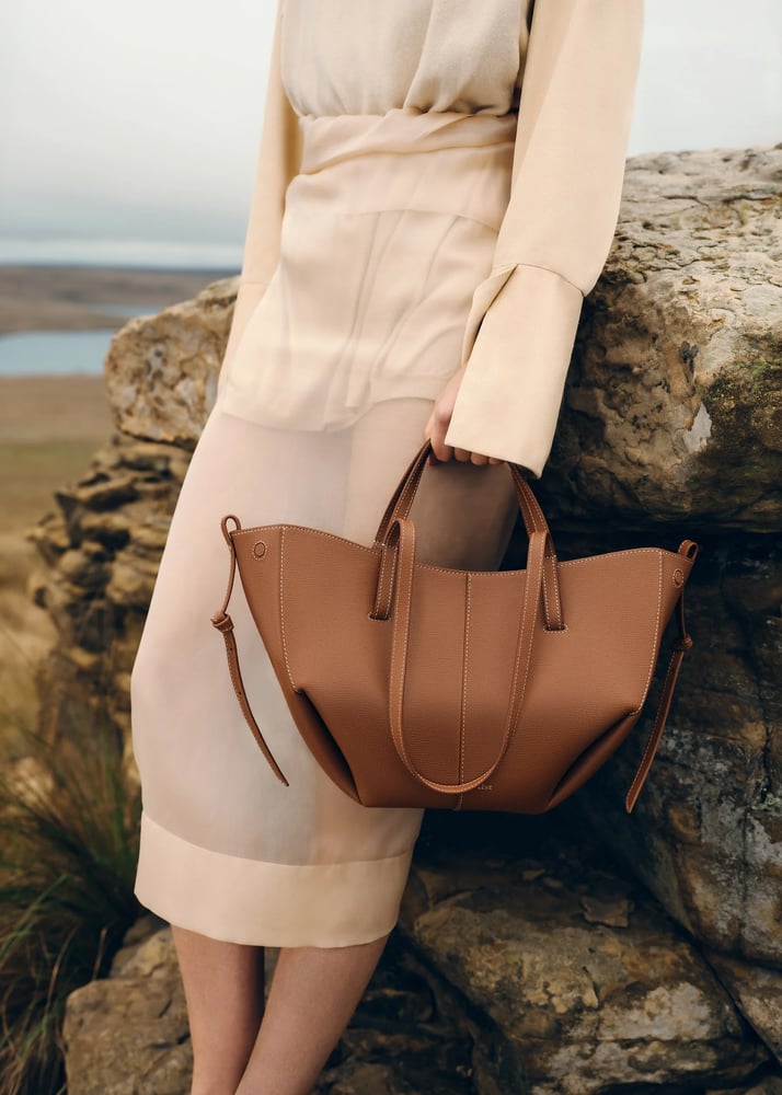 Polène Cyme Mini - Camel Genarbtes Leder