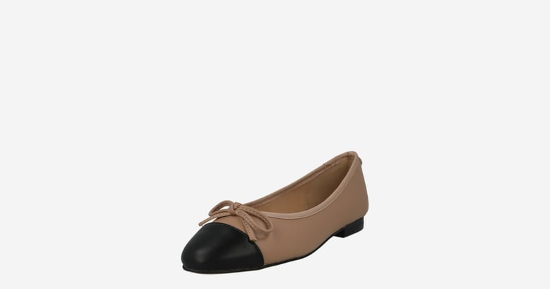 Steve Maddan Ballet Flats ‘ELLISON’ in Sand