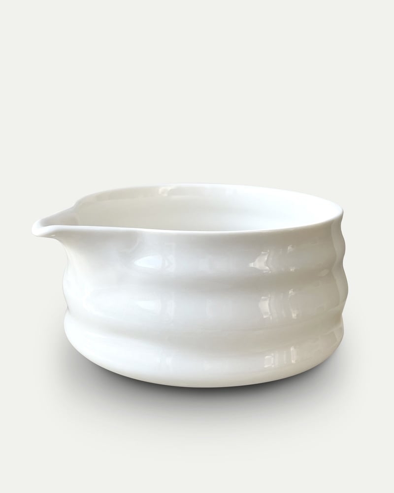 Mixing Bowl Pearly White – Handgefertigte Keramikschale für Matcha