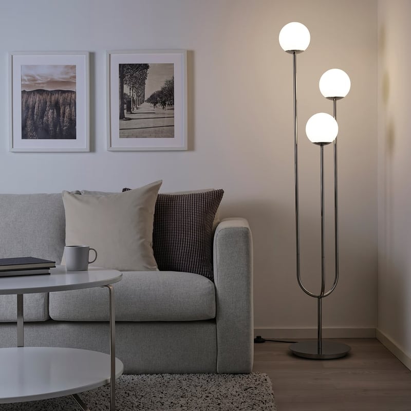 IKEA SIMRISHAMN Standleuchte, verchromt/opalweiß Glas