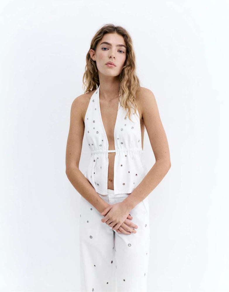 Pull&Bear – Neckholder-Oberteil in Weiß mit Ösen